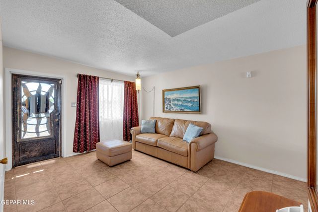 339 MIRASOL Drive, El Paso, TX 79907