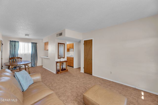 339 MIRASOL Drive, El Paso, TX 79907