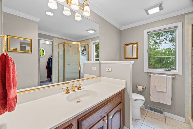 1533 N Belmont Avenue, Arlington Heights, IL 60004