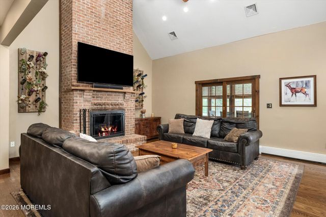 546 Province Line Road, Allentown, NJ 08501