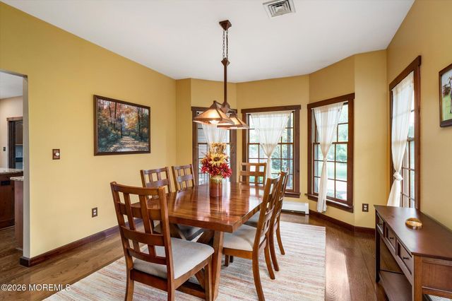 546 Province Line Road, Allentown, NJ 08501