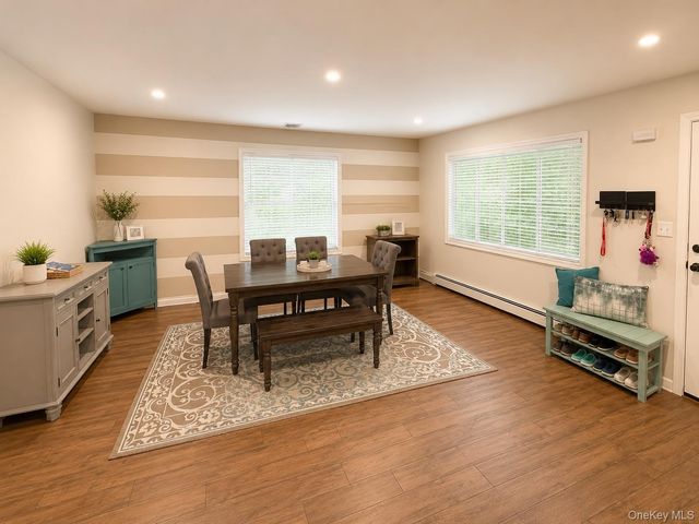 87 Sally Lane, Ridge, NY 11961