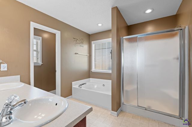 216 Wembley Drive, Warner Robins, GA 31088