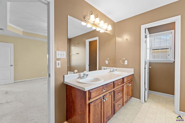 216 Wembley Drive, Warner Robins, GA 31088