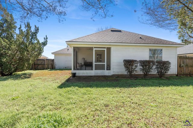 216 Wembley Drive, Warner Robins, GA 31088