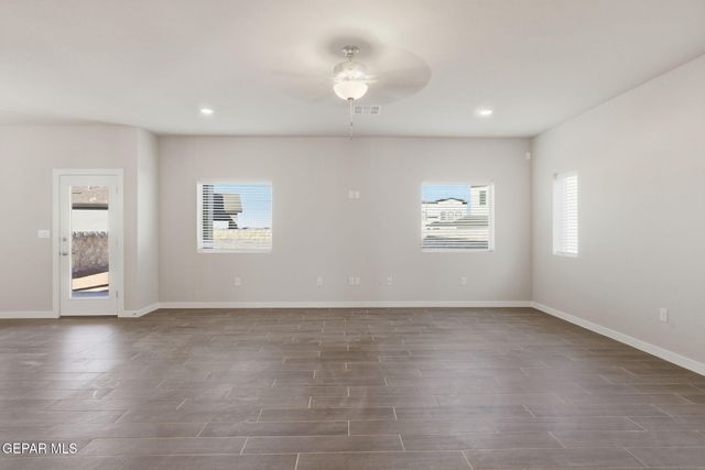11873 Barrenkale Place, El Paso, TX 79934