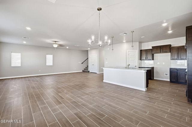 11873 Barrenkale Place, El Paso, TX 79934