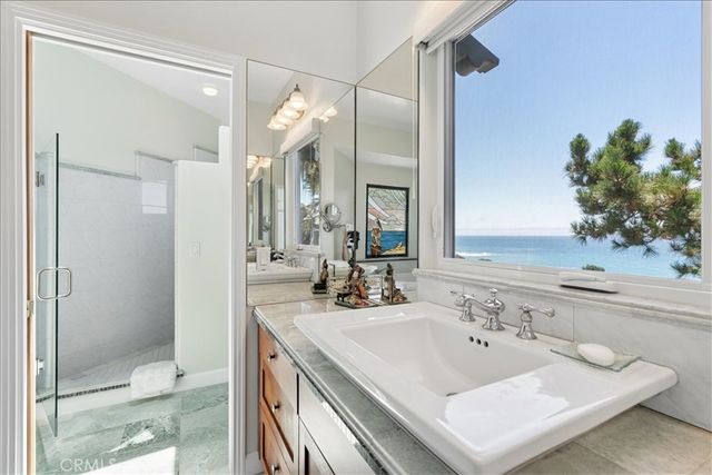 380 Huntington Road, Cambria, CA 93428