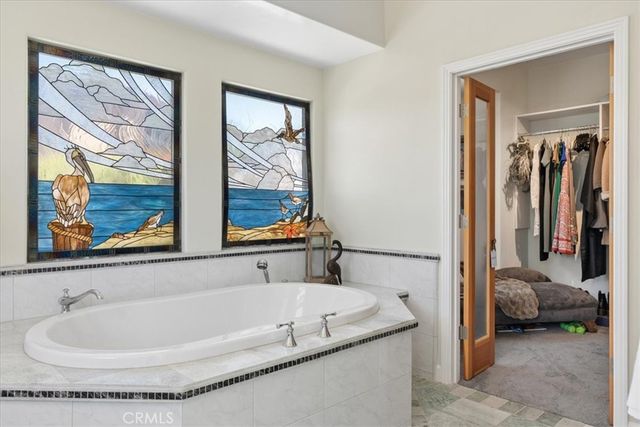 380 Huntington Road, Cambria, CA 93428