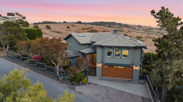 380 Huntington Road, Cambria, CA 93428
