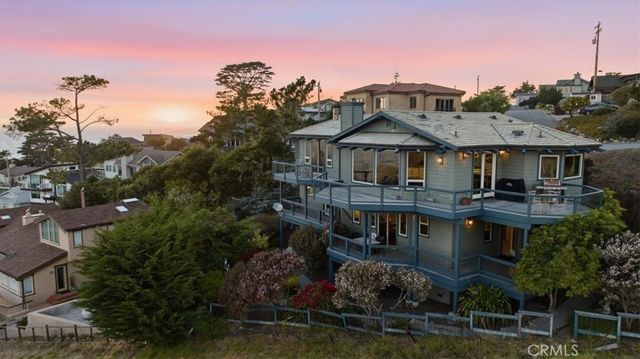 380 Huntington Road, Cambria, CA 93428
