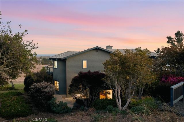 380 Huntington Road, Cambria, CA 93428