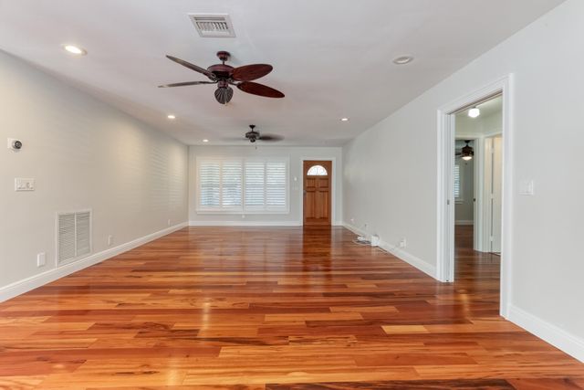 12293 Coconut Row, Palm Beach Gardens, FL 33410