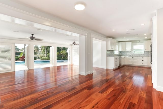 12293 Coconut Row, Palm Beach Gardens, FL 33410