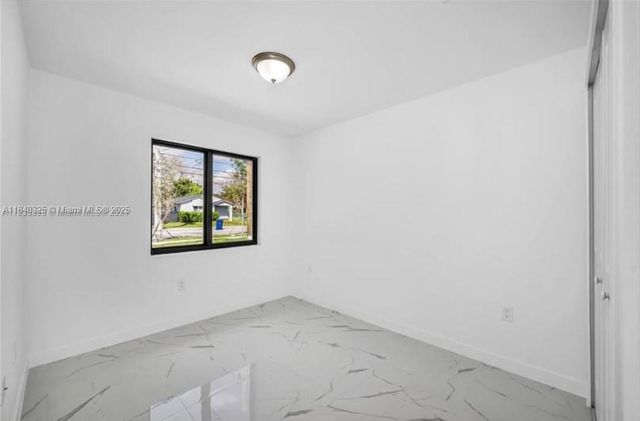 673 NW 14th St, Florida City, FL 33034