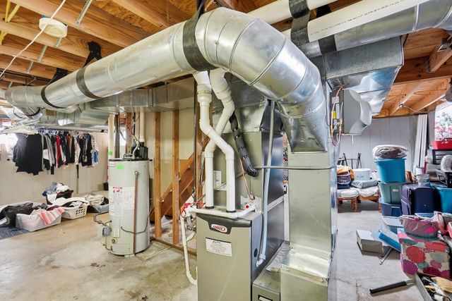 1716 N Sweetbriar Lane 1716 N Sweetbriar Lane, Springfield, OH 45505