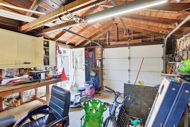 1716 N Sweetbriar Lane 1716 N Sweetbriar Lane, Springfield, OH 45505