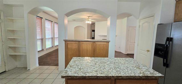 21038 Narrow Gate Drive, Houston, TX 77095