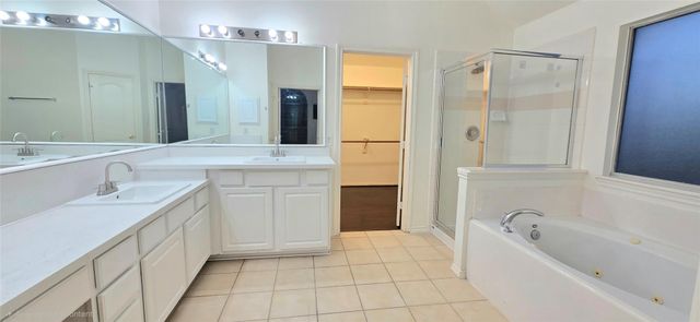 21038 Narrow Gate Drive, Houston, TX 77095