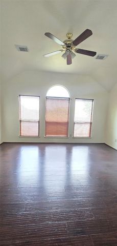 21038 Narrow Gate Drive, Houston, TX 77095