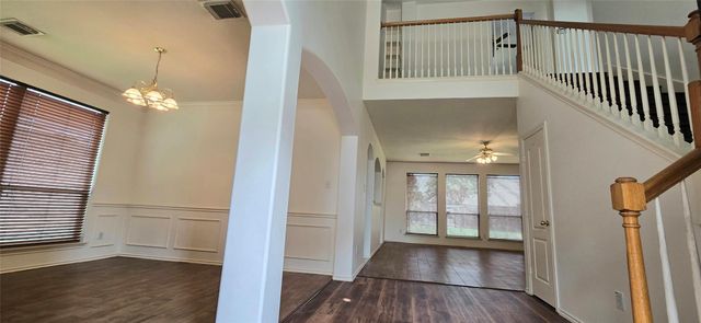 21038 Narrow Gate Drive, Houston, TX 77095