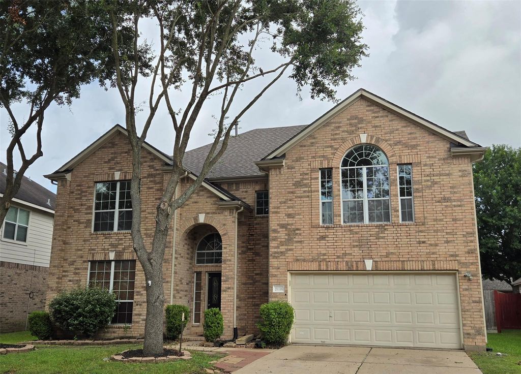 21038 Narrow Gate Drive, Houston, TX 77095