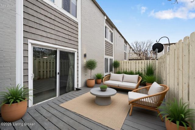 1935 Gardiner Ln J134, Louisville, KY 40205