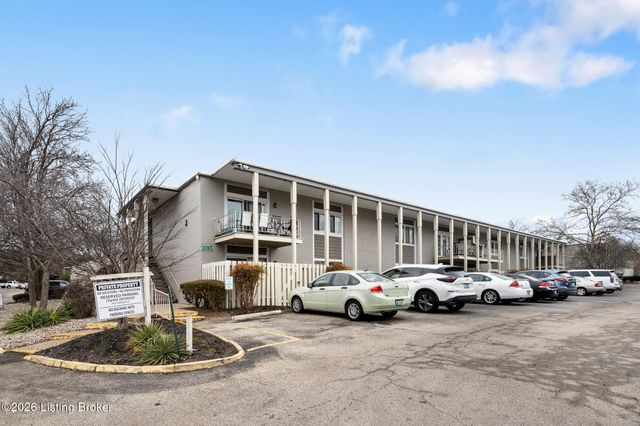 1935 Gardiner Ln J134, Louisville, KY 40205