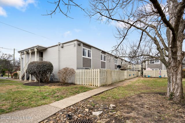 1935 Gardiner Ln J134, Louisville, KY 40205