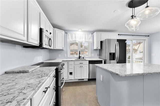 143 Morse Avenue, Warwick, RI 02886