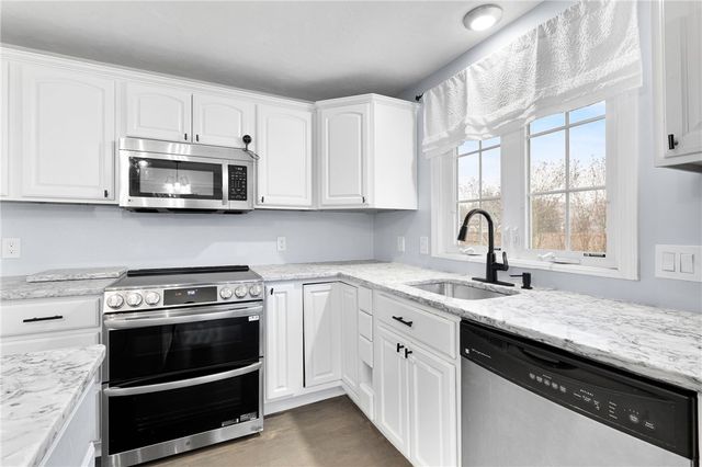 143 Morse Avenue, Warwick, RI 02886