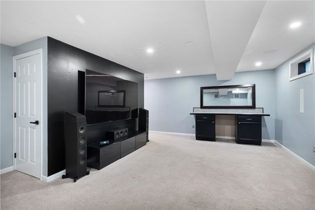 143 Morse Avenue, Warwick, RI 02886