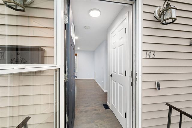143 Morse Avenue, Warwick, RI 02886