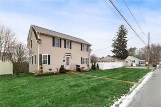 143 Morse Avenue, Warwick, RI 02886