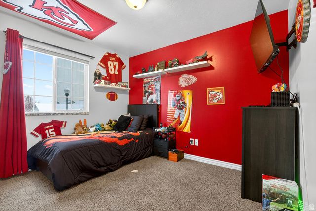 768 W 1090 N, Clinton, UT 84015