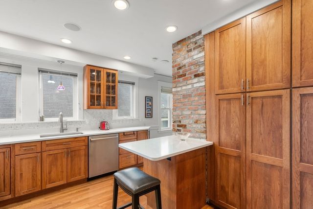 35-37 Presentation Rd, Boston, MA 02135
