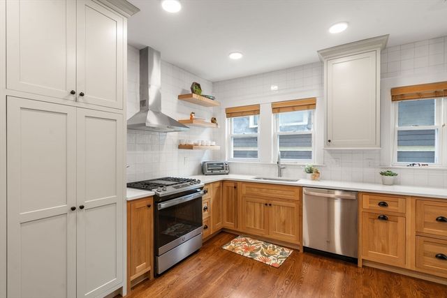 35-37 Presentation Rd, Boston, MA 02135