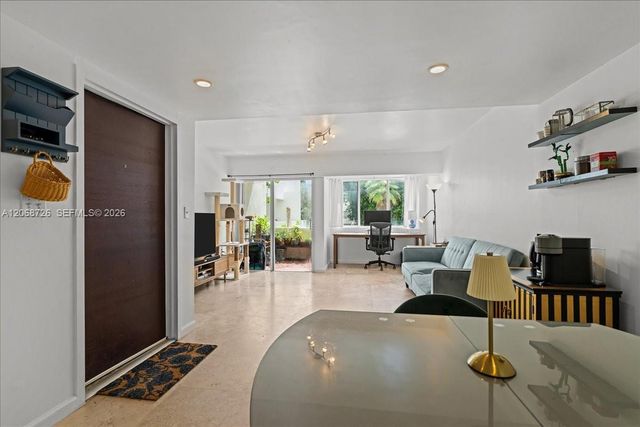 1914 SW 17th Avenue 24, Miami, FL 33145