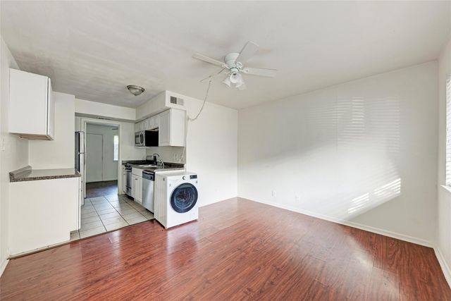 1010 W 23 Rd ST 5, Austin, TX 78705