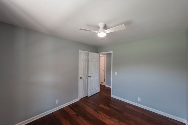 109 Valley View Dr, Old Hickory, TN 37138