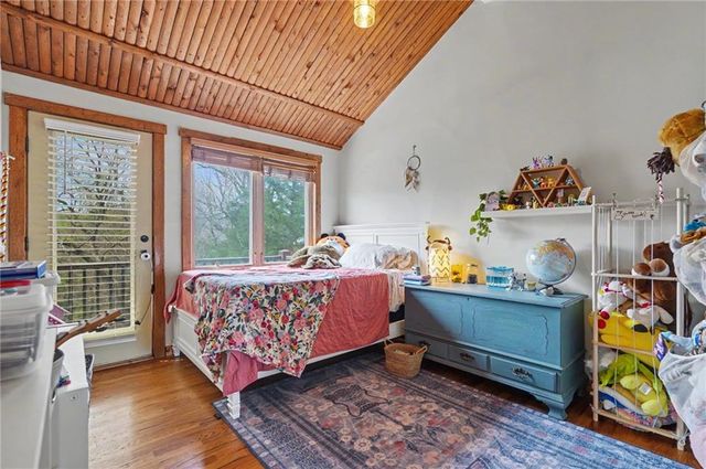 881 N 1928 Road, Lecompton, KS 66050