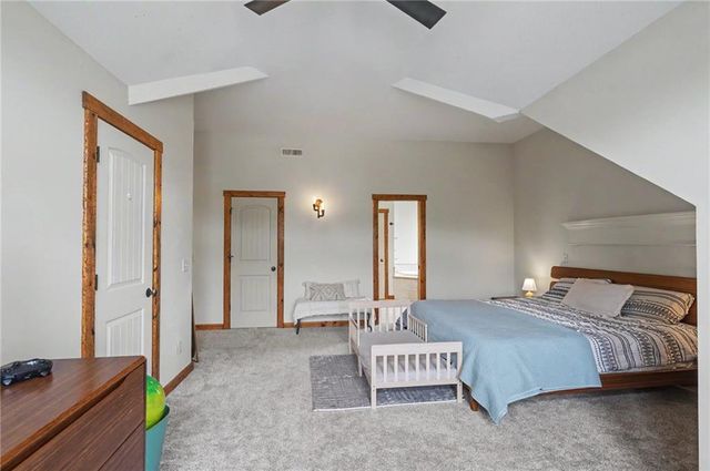 881 N 1928 Road, Lecompton, KS 66050