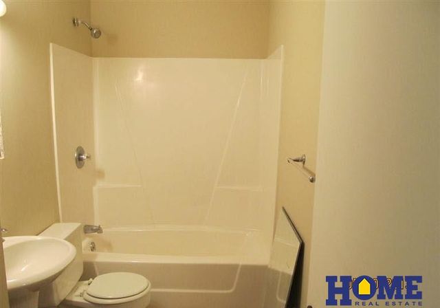 1326 Nelson Street, Lincoln, NE 68521