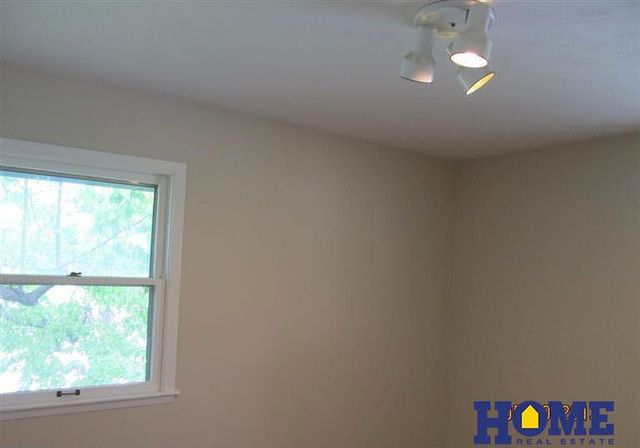 1326 Nelson Street, Lincoln, NE 68521