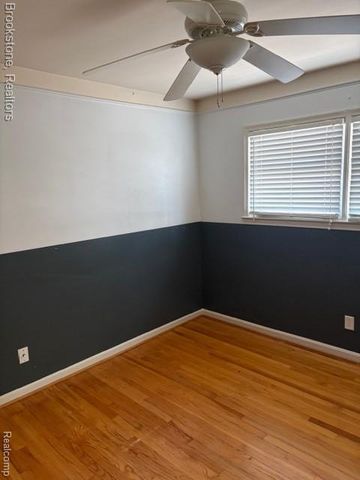 25705 Ronald Street, Roseville, MI 48066