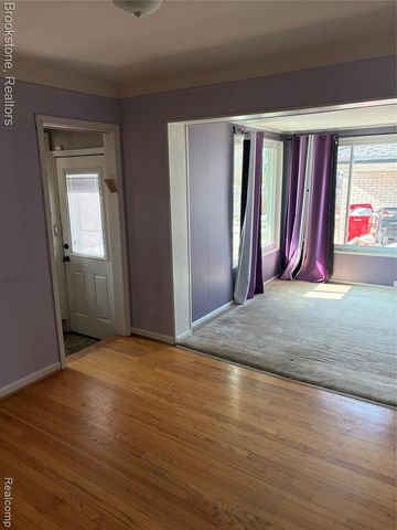 25705 Ronald Street, Roseville, MI 48066