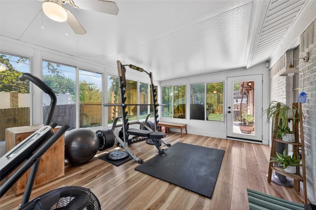 7362 Greenacres Drive, Fort Worth, TX 76112