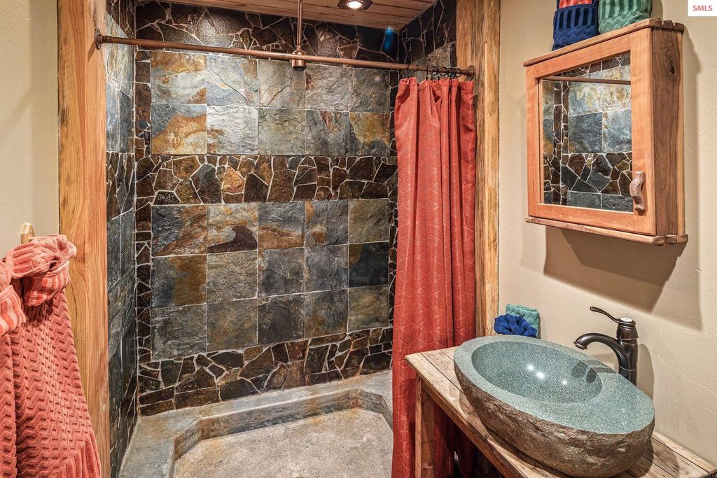 18 Maria Pia Lane, Sagle, ID 83860 photo 40