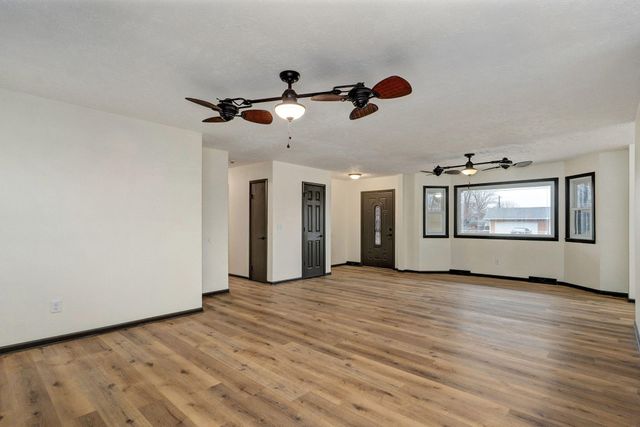 305 S Troy Avenue, Springfield, MO 65802