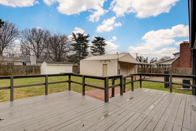 305 S Troy Avenue, Springfield, MO 65802